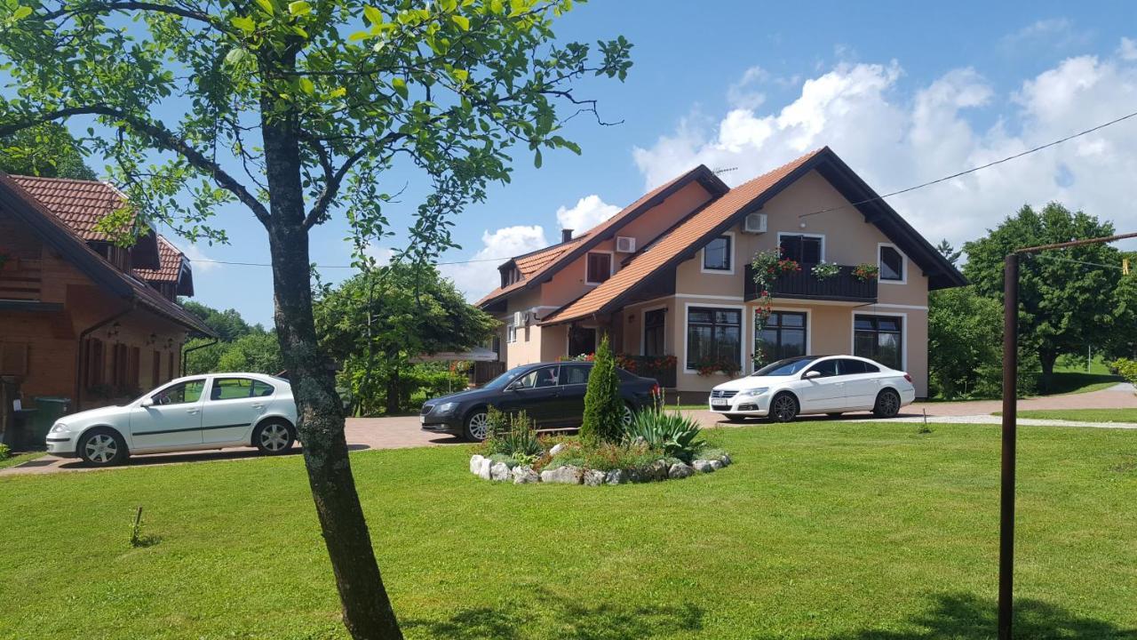 Guest Accommodation Marko Kesic グラボヴァツ エクステリア 写真